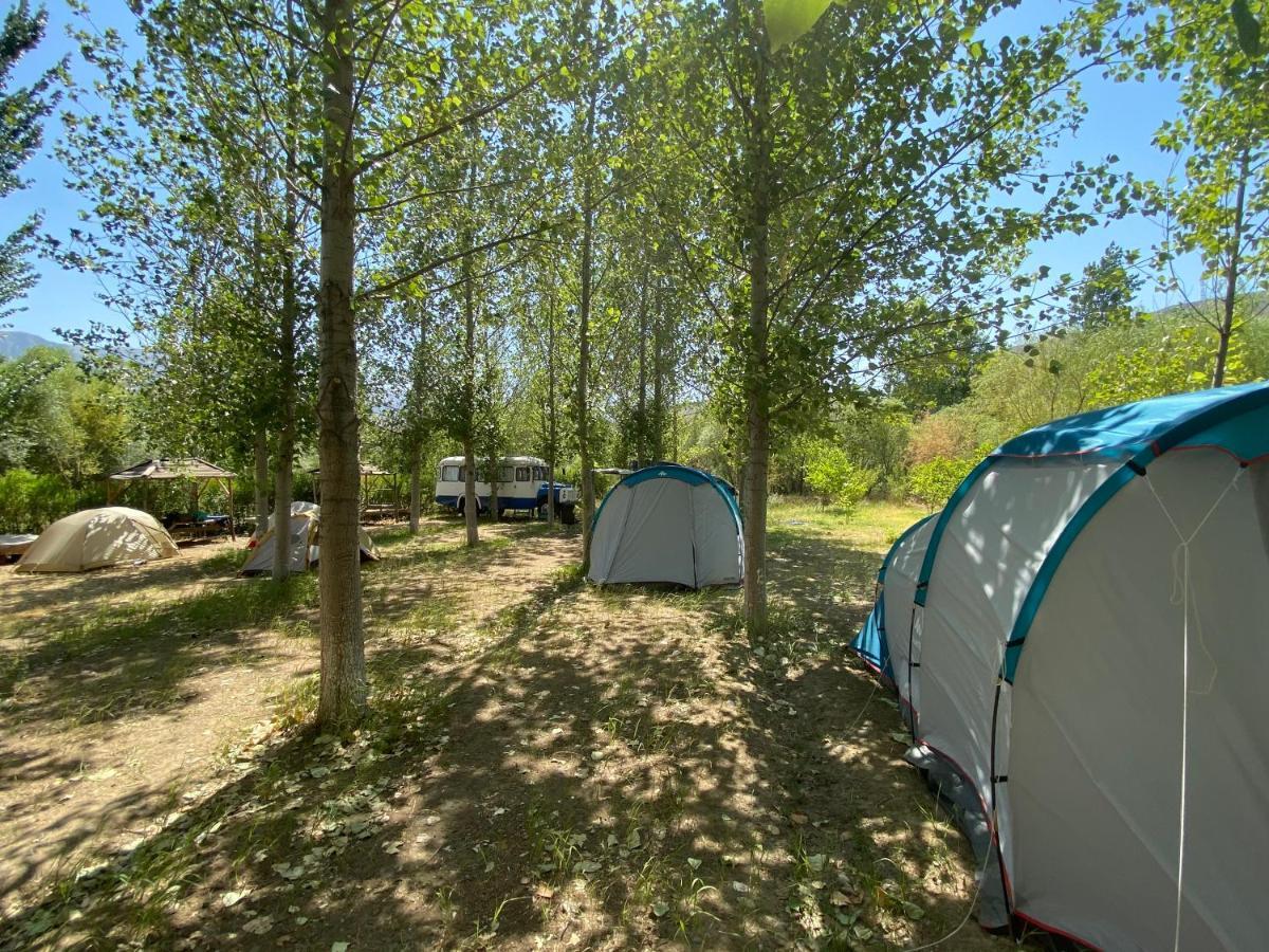 Crossway Camping Yeghegnadzor Exterior foto