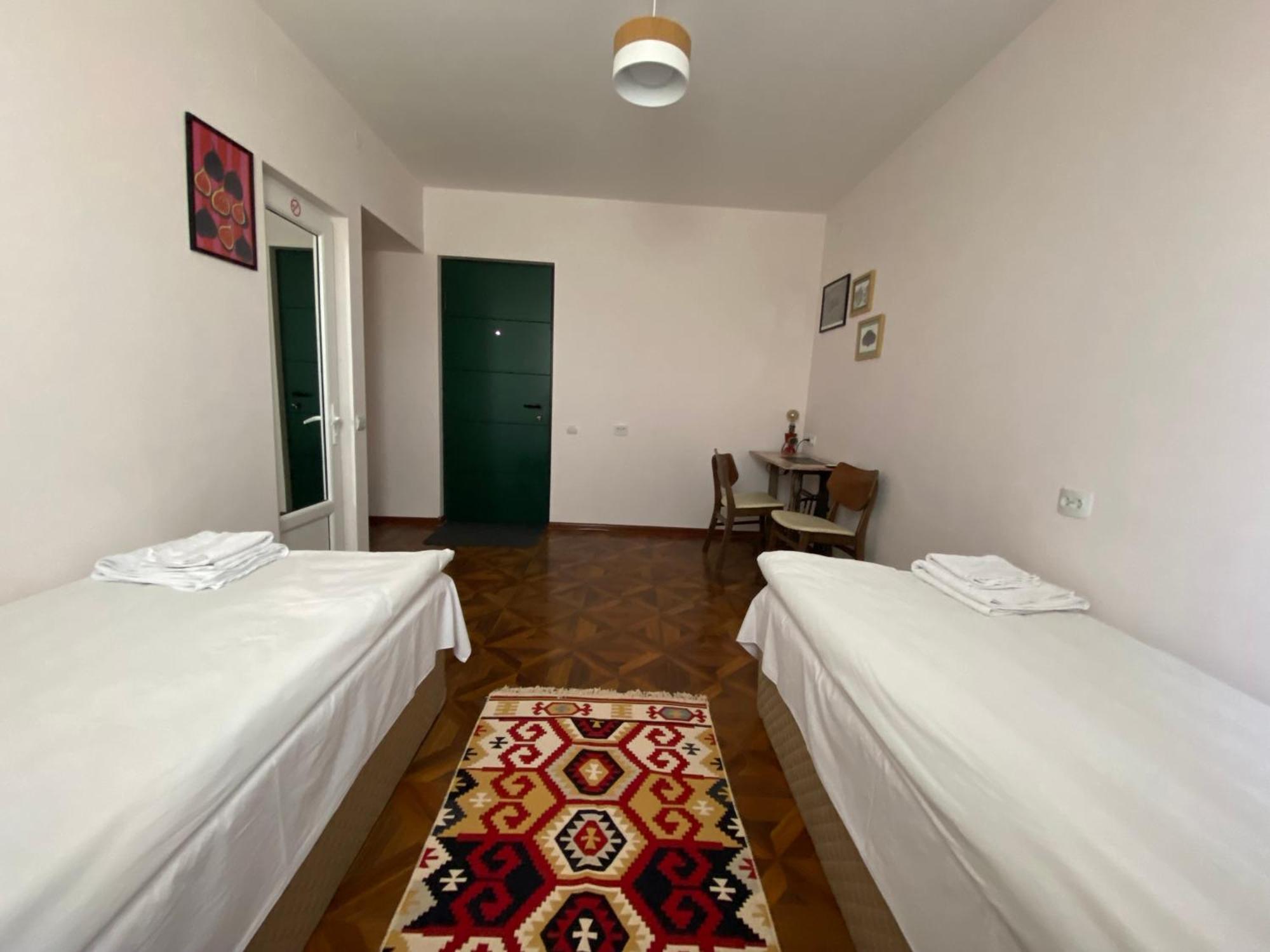 Crossway Camping Yeghegnadzor Exterior foto